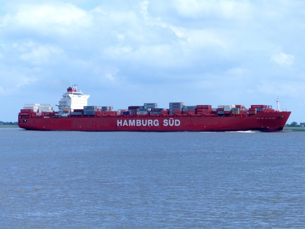 S Auf der Elbe - (c) E Rockstroh.jpg